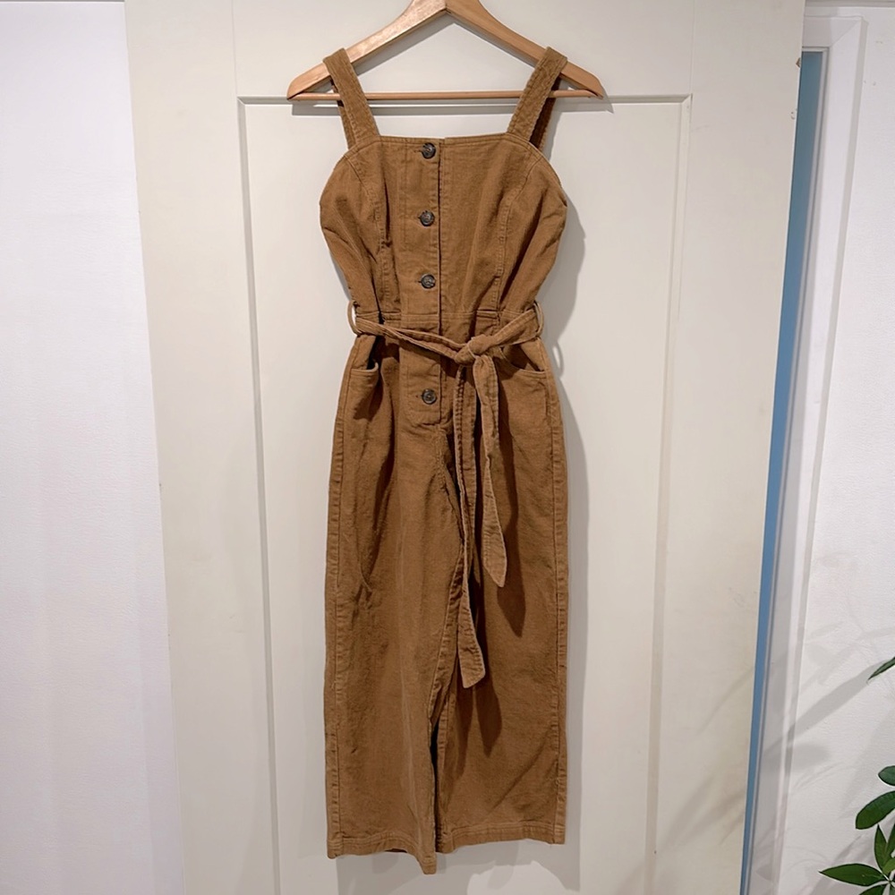 CORDUROY jumpsuit!